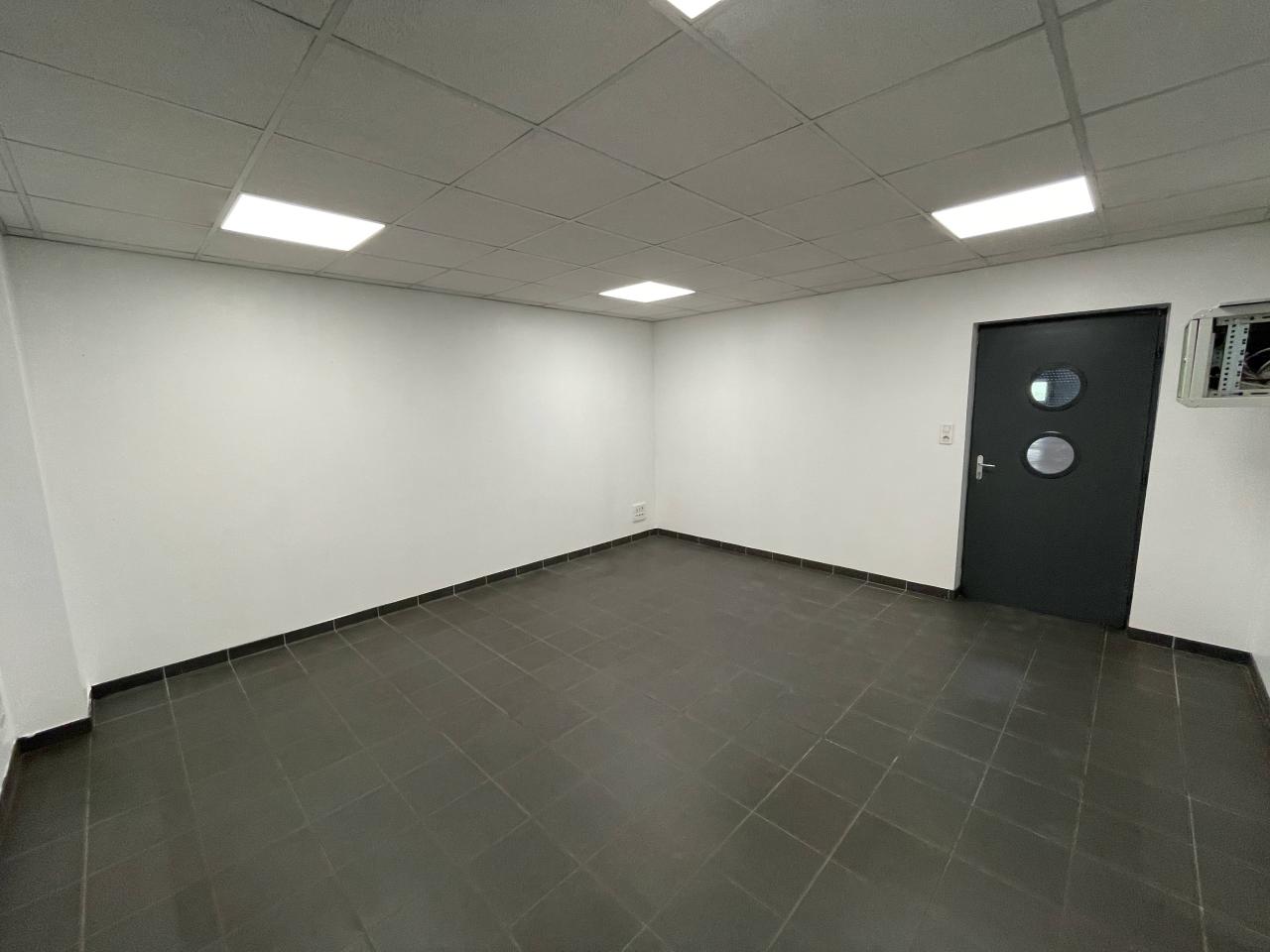 Local d'activité Flavigny-sur-Moselle 820m² Location local d'activité Flavigny-sur-Moselle Meurthe-et-Moselle OLACT2427740 4